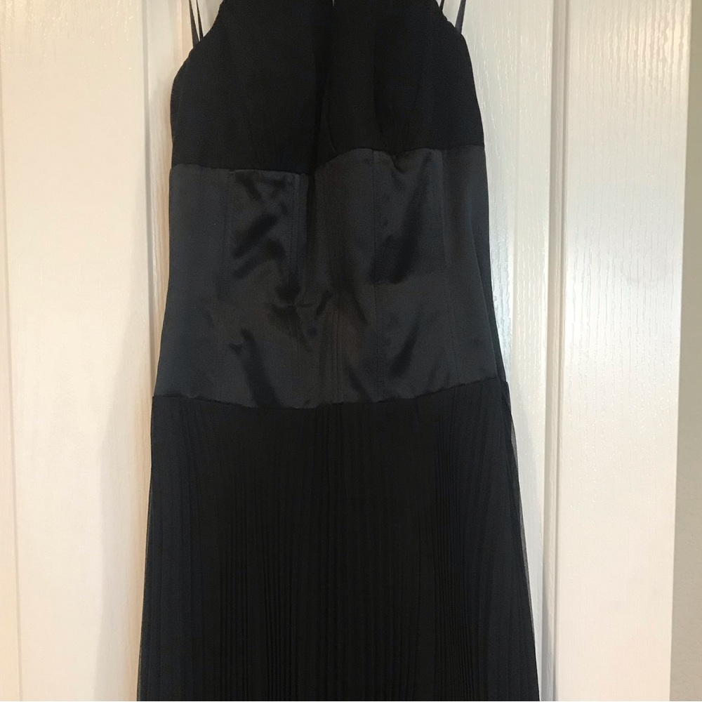 Vintage Laundry by Shelli Segal Dresses Pleated Halter Cocktail Dress